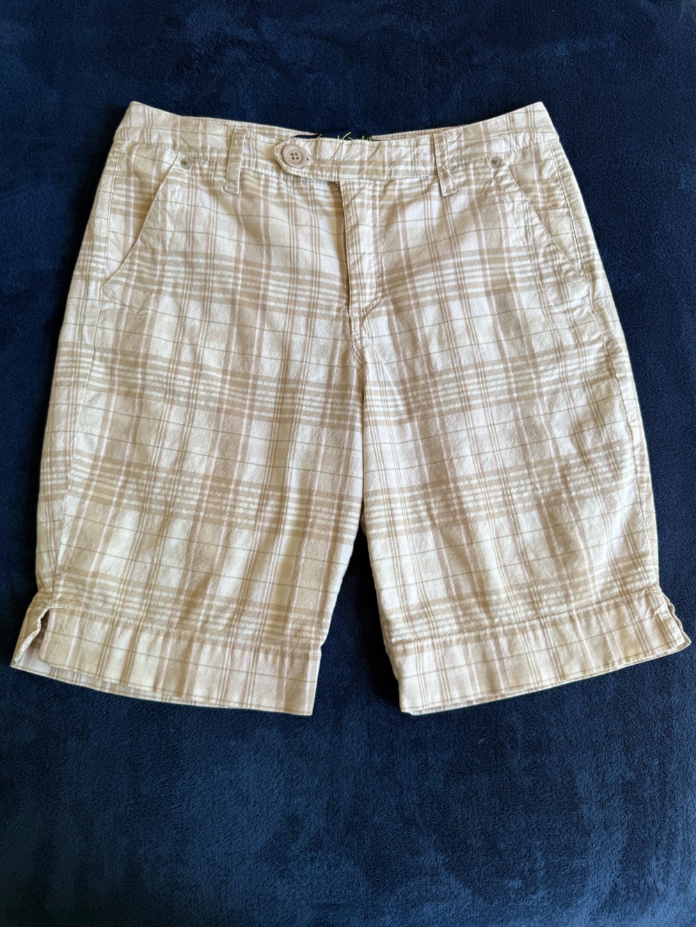 Gloria Vanderbilt Tan & Cream Plaid Chinos